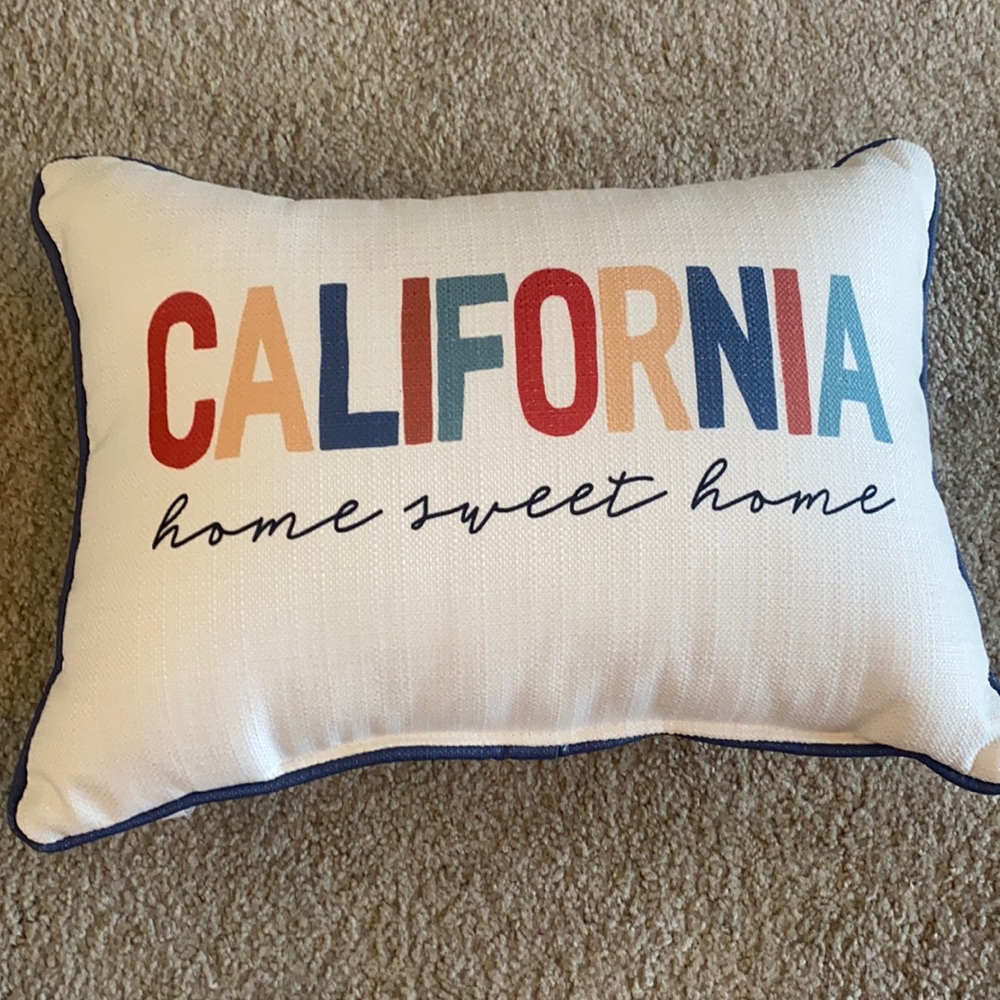 California Accent Pillow